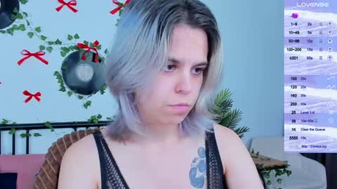 Snapshot of lirabelles chatting on 06/05/26, 07:03 hello Ill be waiting for you during these hours tue 10am-5pm wed 3am-5pm thu 3am-5pm fri 3am-10am sat 10am-5pm sun 3am-1GMT online show from 06/05/26, 07:03