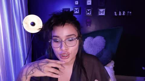 Snapshot of lireesa chatting on 03/21/26, 08:19 Lire online show from 03/21/26, 08:19