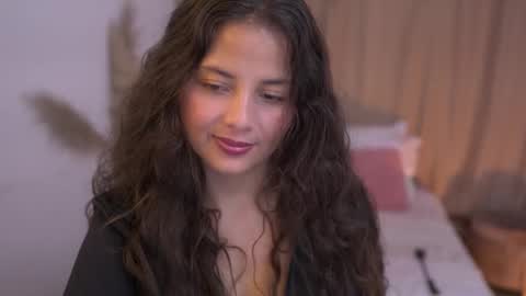 Lily see u on december 2 online show from 10/03/25, 06:16