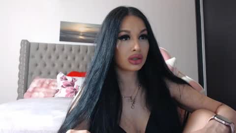 Lisa online show from 03/21/26, 09:07