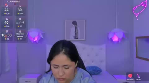 Snapshot of lisa7_7 chatting on 09/11/25, 02:28 Lisa online show from 09/11/25, 02:28
