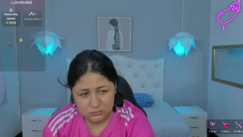 Snapshot of lisa7_7 chatting on 10/18/25, 11:33 Lisa online show from 10/18/25, 11:33