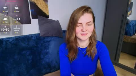 Snapshot of lisa__evans chatting on 05/19/26, 02:18 Lisa online show from 05/19/26, 02:18