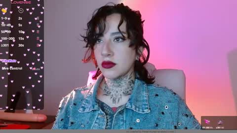 Lisa online show from 12/31/24, 03:55