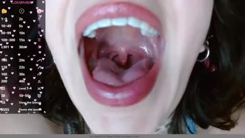 Lisa online show from 01/08/25, 01:32