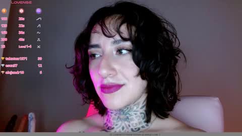 Lisa online show from 01/16/25, 01:48