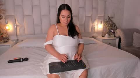 Snapshot of lisa_baker1 chatting on 01/09/26, 12:13 Lisa Baker online show from 01/09/26, 12:13