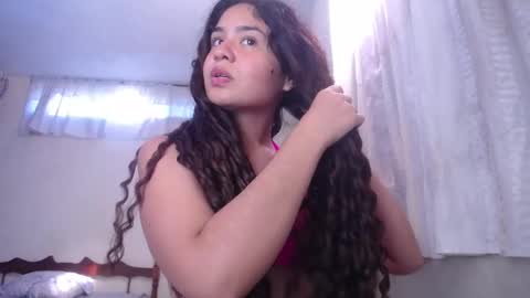 lisa_branch online show from 12/11/24, 07:57