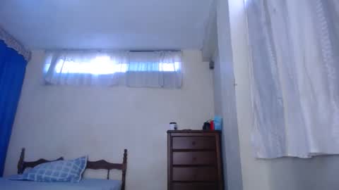 lisa_branch online show from 12/18/24, 08:47