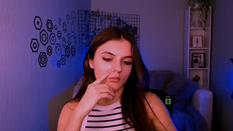 Snapshot of lisa_dark_ chatting on 12/01/25, 01:16 Lisa online show from 12/01/25, 01:16