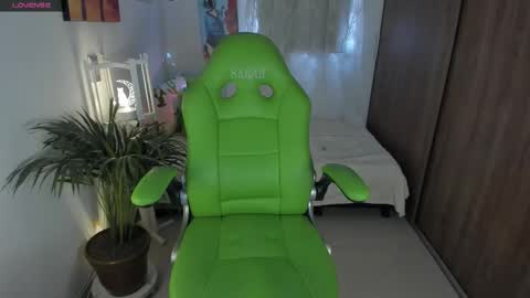 Lisa  online show from 02/28/26, 06:42