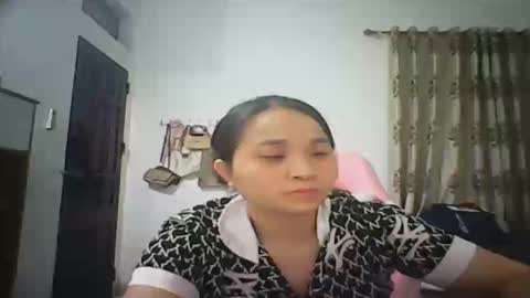 Snapshot of lisa_hanw chatting on 04/26/26, 01:31 lisa_hanw online show from 04/26/26, 01:31