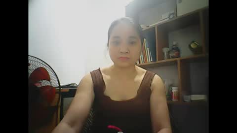 Snapshot of lisa_hanw chatting on 05/01/26, 01:32 lisa_hanw online show from 05/01/26, 01:32