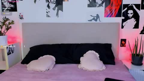 lisa_moons online show from 10/30/25, 06:30