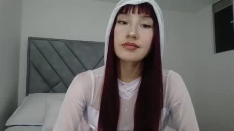 Lisa Roberths online show from 11/25/25, 04:56