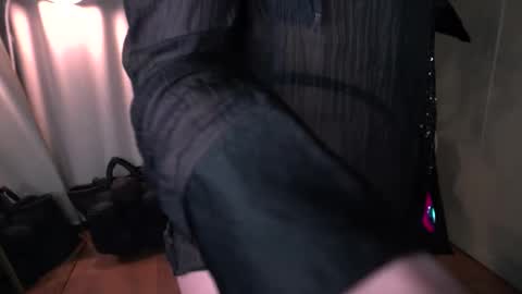 Elisabeth or Lisa online show from 02/11/26, 08:25