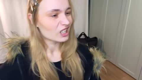 Elisabeth or Lisa online show from 02/20/26, 08:20