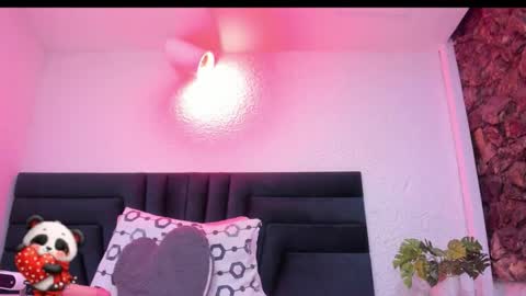 lisa white  online show from 02/16/26, 03:57