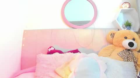 Lisa online show from 02/13/26, 08:05