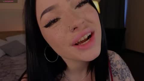 lisaaaliss online show from 05/07/26, 10:42