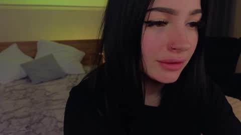 lisaaaliss online show from 05/11/26, 04:04