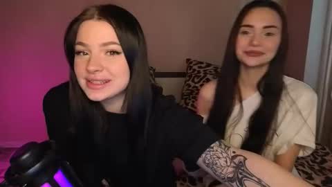 Lisa and Den online show from 12/17/25, 05:24