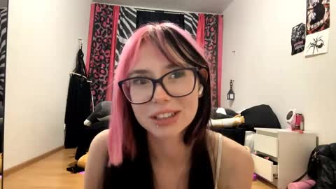 Aileen online show from 05/10/26, 06:24