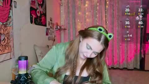 LisaCase online show from 10/13/25, 04:07