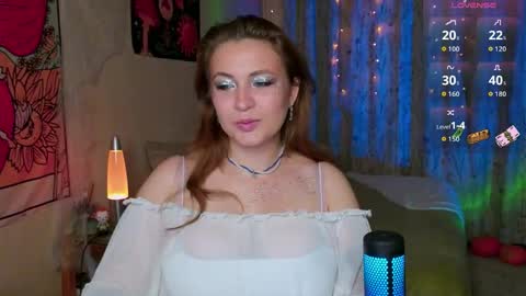 LisaCase online show from 10/21/25, 12:39