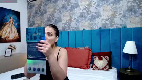 lisacroft online show from 12/19/25, 07:15