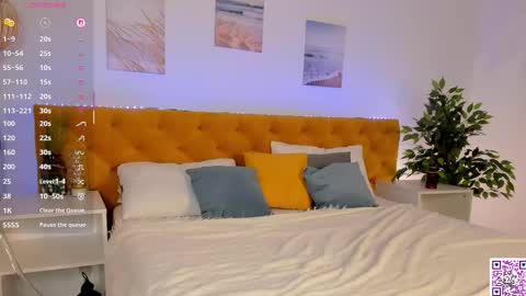 Lisa online show from 09/26/25, 12:03