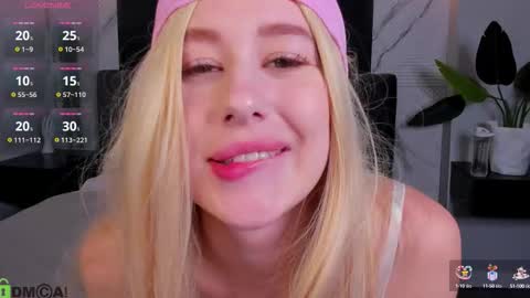 Lisa online show from 10/02/25, 01:34