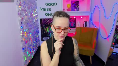 Lisa online show from 04/03/26, 05:38