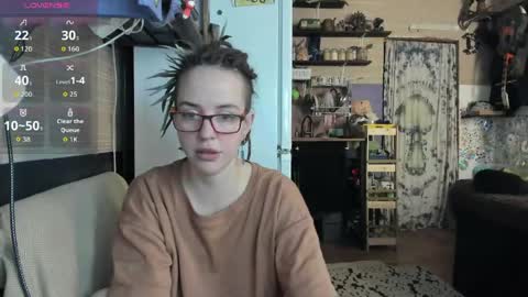 Lisa online show from 04/27/26, 06:22