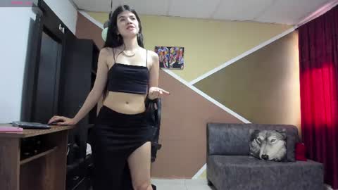 Lisa Gray Independent Model online show from 06/17/26, 07:37
