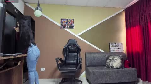 Lisa Gray Independent Model online show from 07/01/26, 07:24