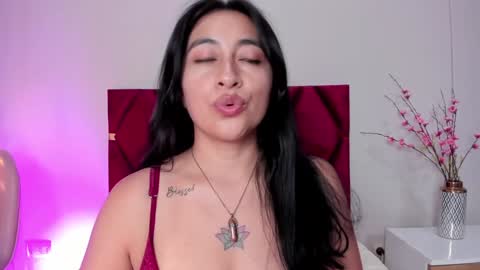 LisaHadwiin online show from 12/27/24, 06:20