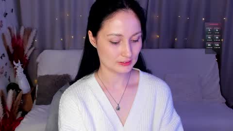 Lisa Moore online show from 01/11/25, 01:22