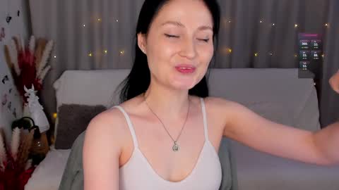 Lisa Moore online show from 01/13/25, 02:53