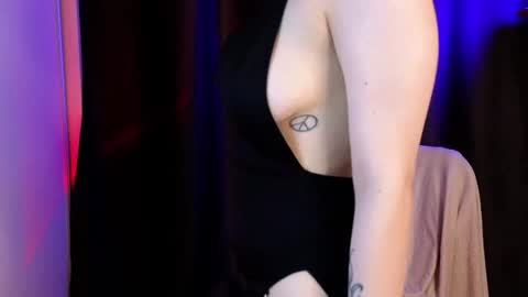 LisaVamp online show from 01/24/25, 12:52