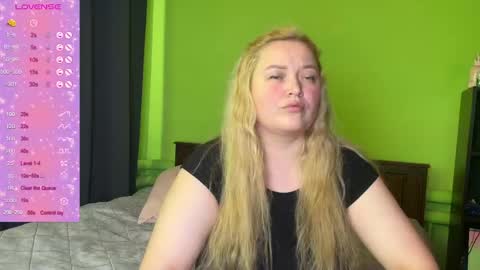 Snapshot of lisawilliamsss chatting on 01/14/26, 09:37 Lisa online show from 01/14/26, 09:37