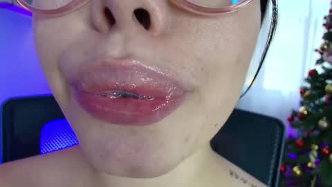 Lisbet online show from 01/15/25, 10:13