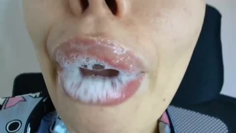 Lisbet online show from 09/24/25, 10:13