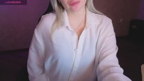 Anna online show from 04/06/26, 11:11