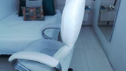 Liseth Fox online show from 01/08/25, 03:28