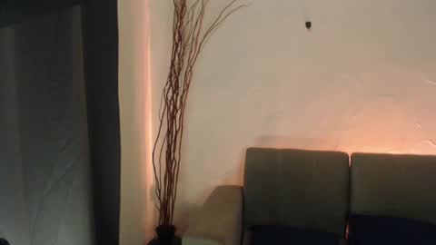 Snapshot of liss_petty chatting on 01/15/25, 08:30  Liss  online show from 01/15/25, 08:30