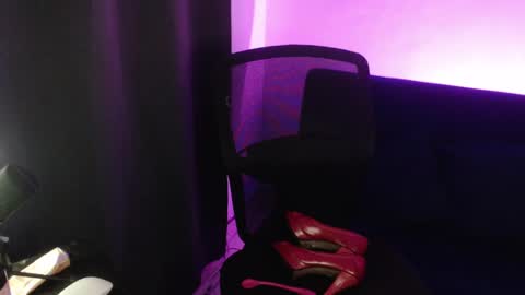 Snapshot of liss_petty chatting on 01/25/25, 07:06  Liss  online show from 01/25/25, 07:06