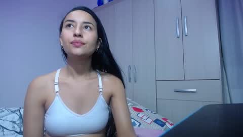 Snapshot of lissa2021 chatting on 12/18/24, 01:15 Lisa online show from 12/18/24, 01:15