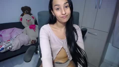 Snapshot of lissa2021 chatting on 12/22/24, 08:47 Lisa online show from 12/22/24, 08:47