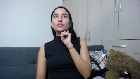 Snapshot of lissa2021 chatting on 01/09/25, 02:01 Lisa online show from 01/09/25, 02:01